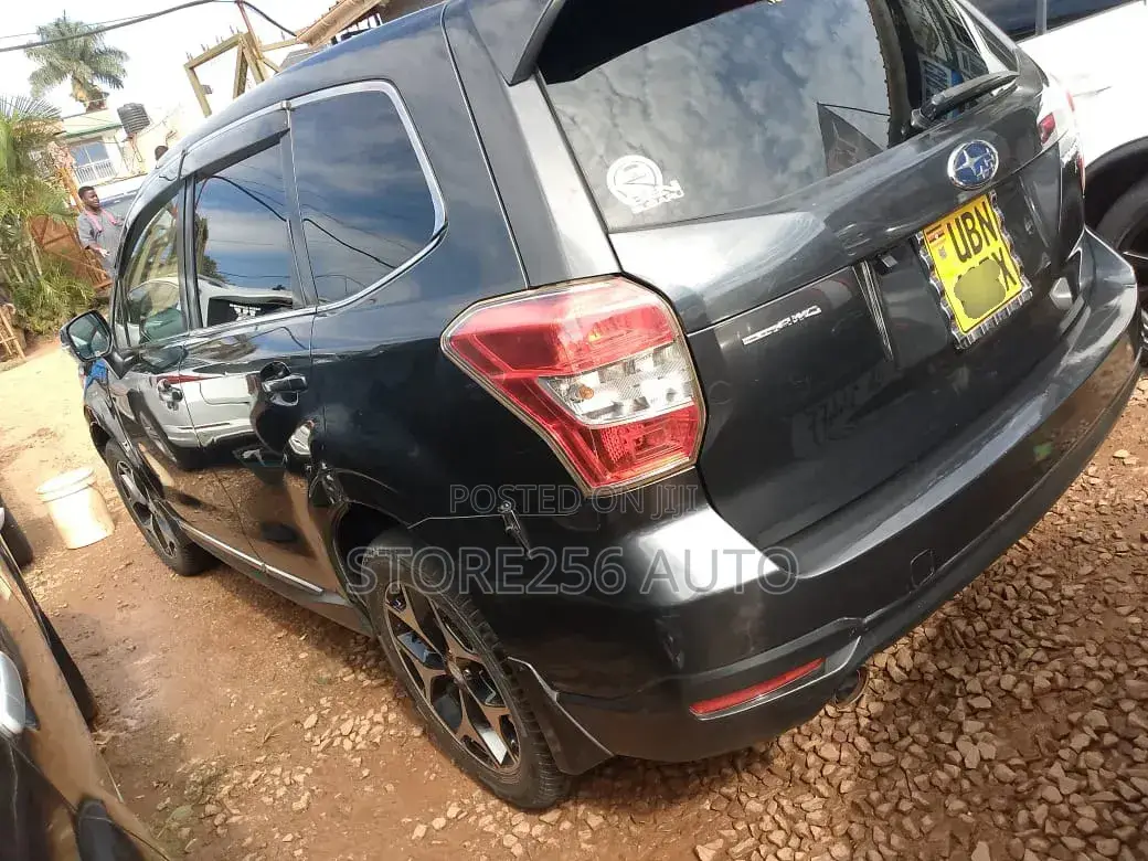 Subaru Forester 2.0XT Premium 4dr SUV AWD (2.0L 4cyl Turbo CVT) 2014