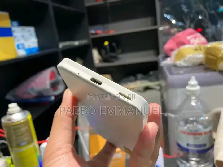 Sharp Aquos wish 64 GB White