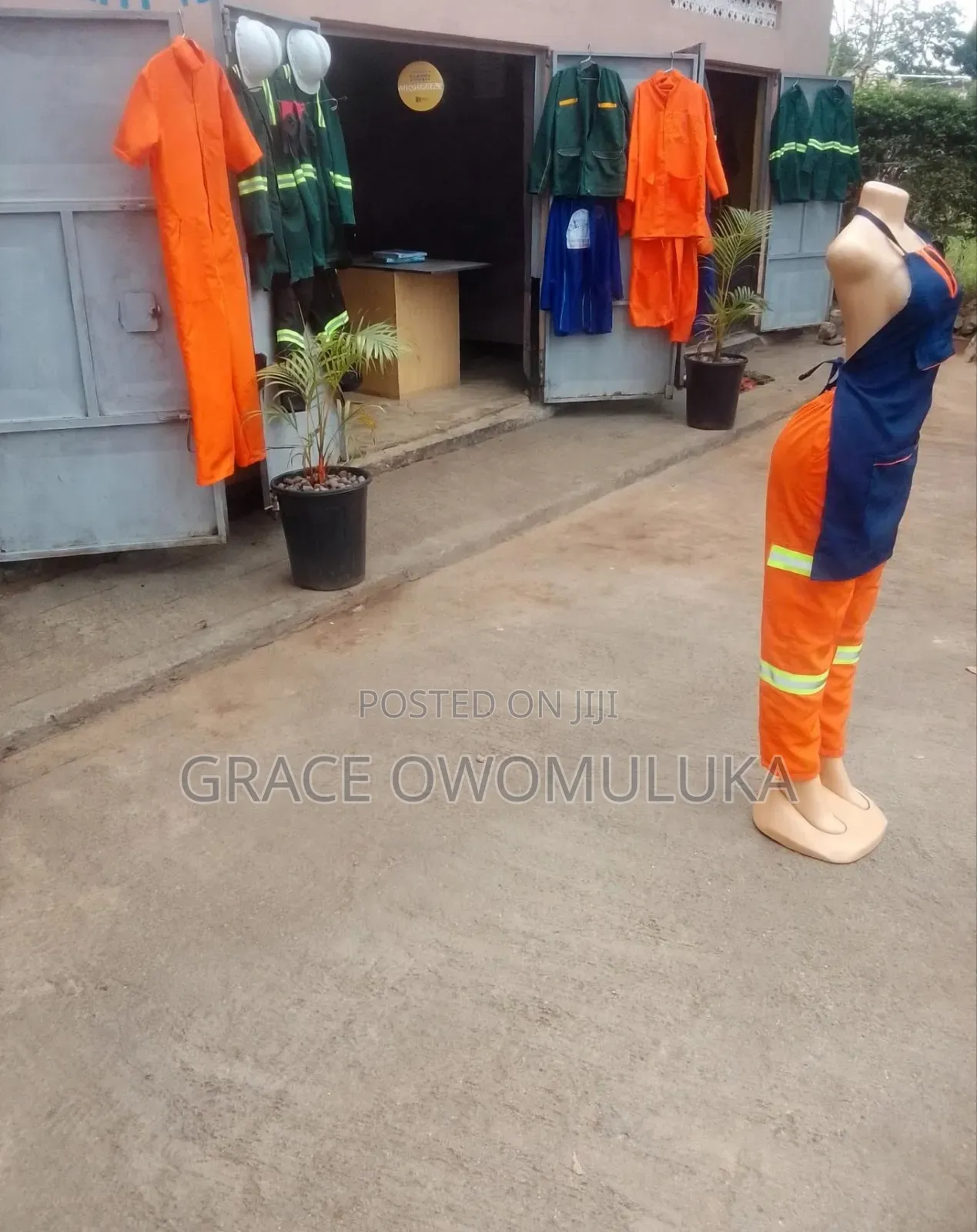 Komiti Textile Service