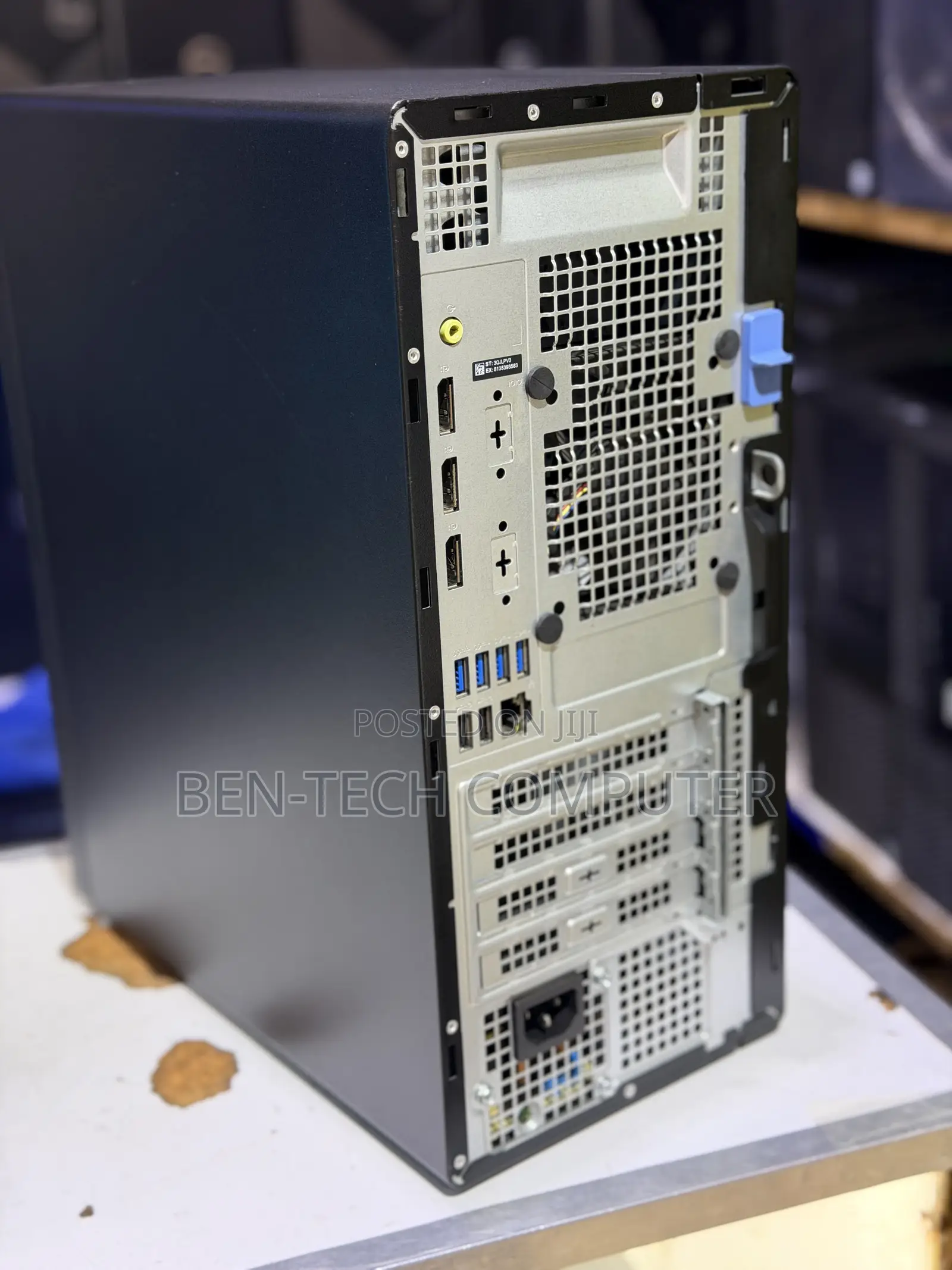 New Desktop Computer Dell Optiplex 7000 MT 8GB Intel Core i5 SSD 512GB