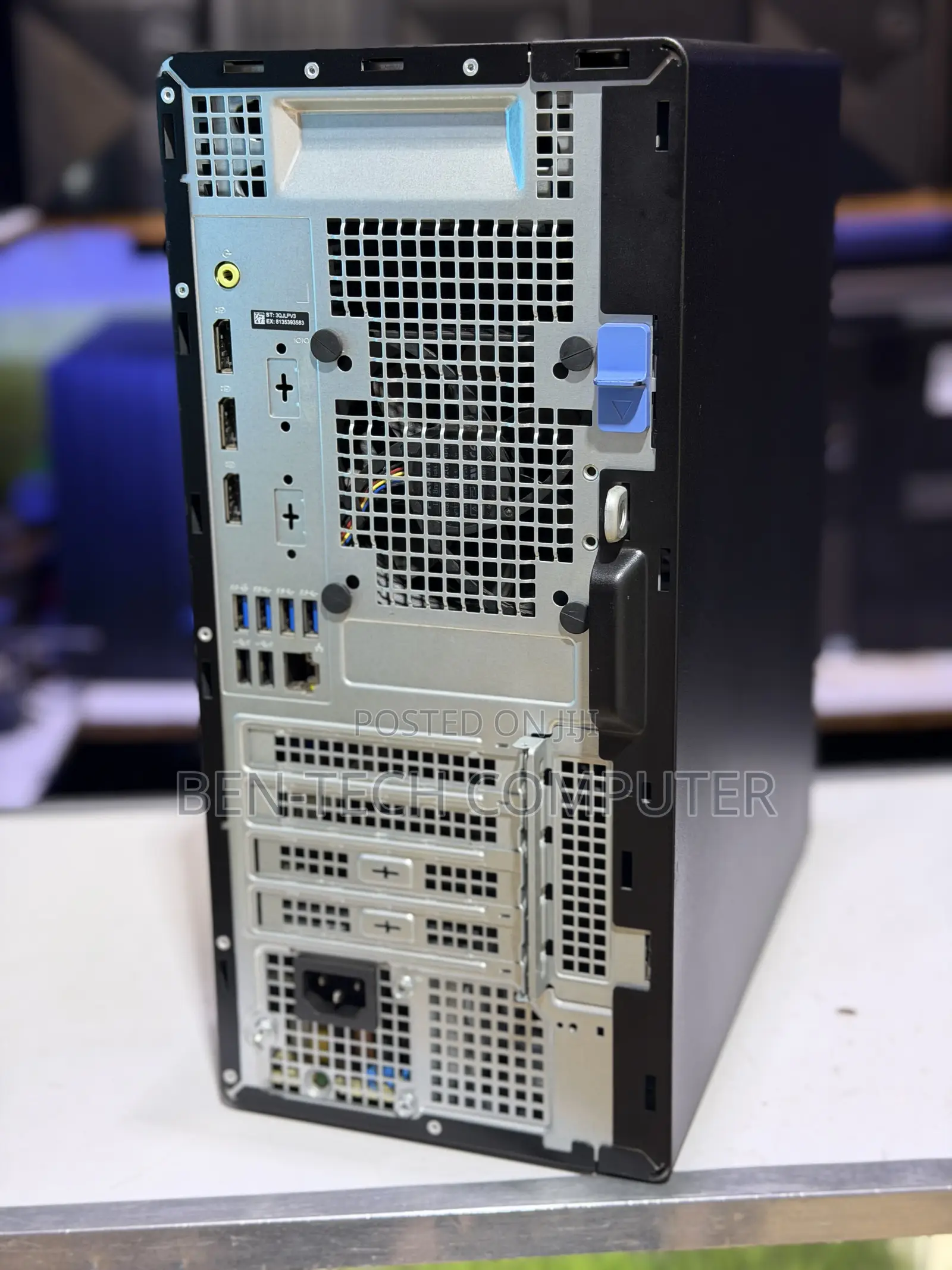New Desktop Computer Dell Optiplex 7000 MT 8GB Intel Core i5 SSD 512GB