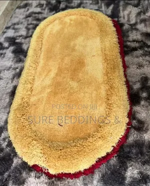 Golden Oval Bedside Rug