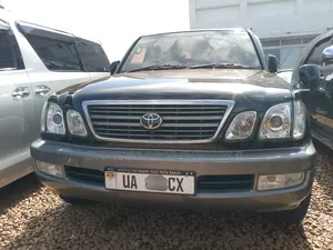 Toyota Land Cruiser Cygnus 4.7 2004 Black