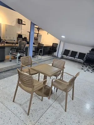 Bar and Restaurant Plastic Table and Chairs