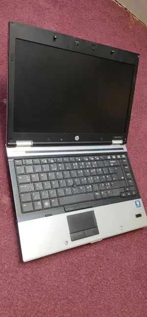 Laptop HP EliteBook 8440P 6GB Intel Core i3 HDD 320GB
