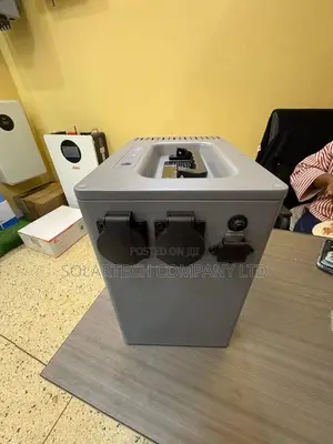 Vestwoods 2kWh Solar Generator 1000W Pure Sine Wave
