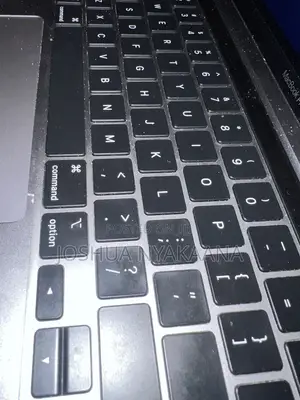 Laptop Apple MacBook Pro 2020 M1 8GB Apple M1 SSD 500GB