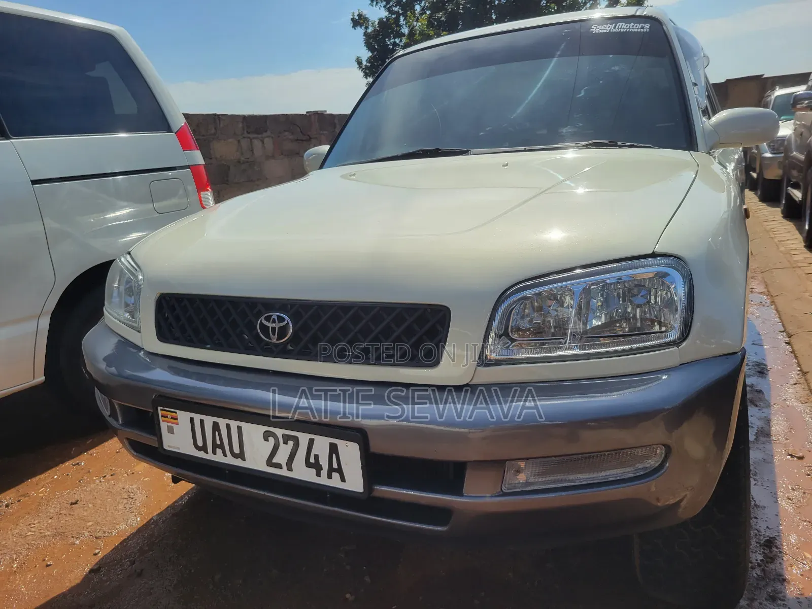 Toyota RAV4 Cabriolet 1998 White
