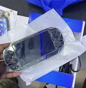 Psvita Slim With 20games
