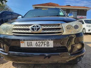 Toyota Fortuner 2.7 RWD 2008 Black