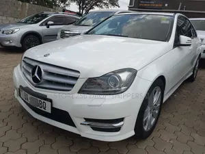 Mercedes-Benz C180 2011 White