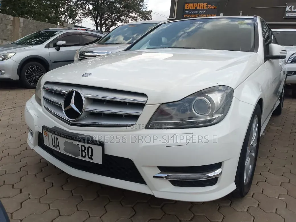 Mercedes-Benz C180 2011 White