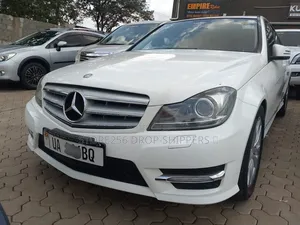 Mercedes-Benz C180 2011 White