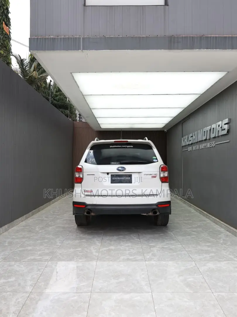 Subaru Forester 2012 White
