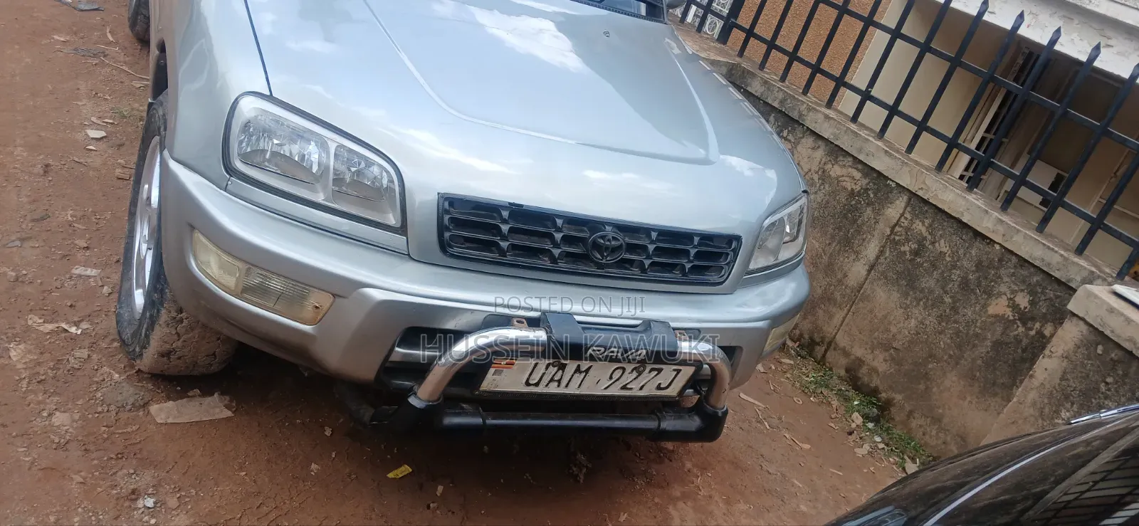 Toyota RAV4 Automatic 2000 Silver