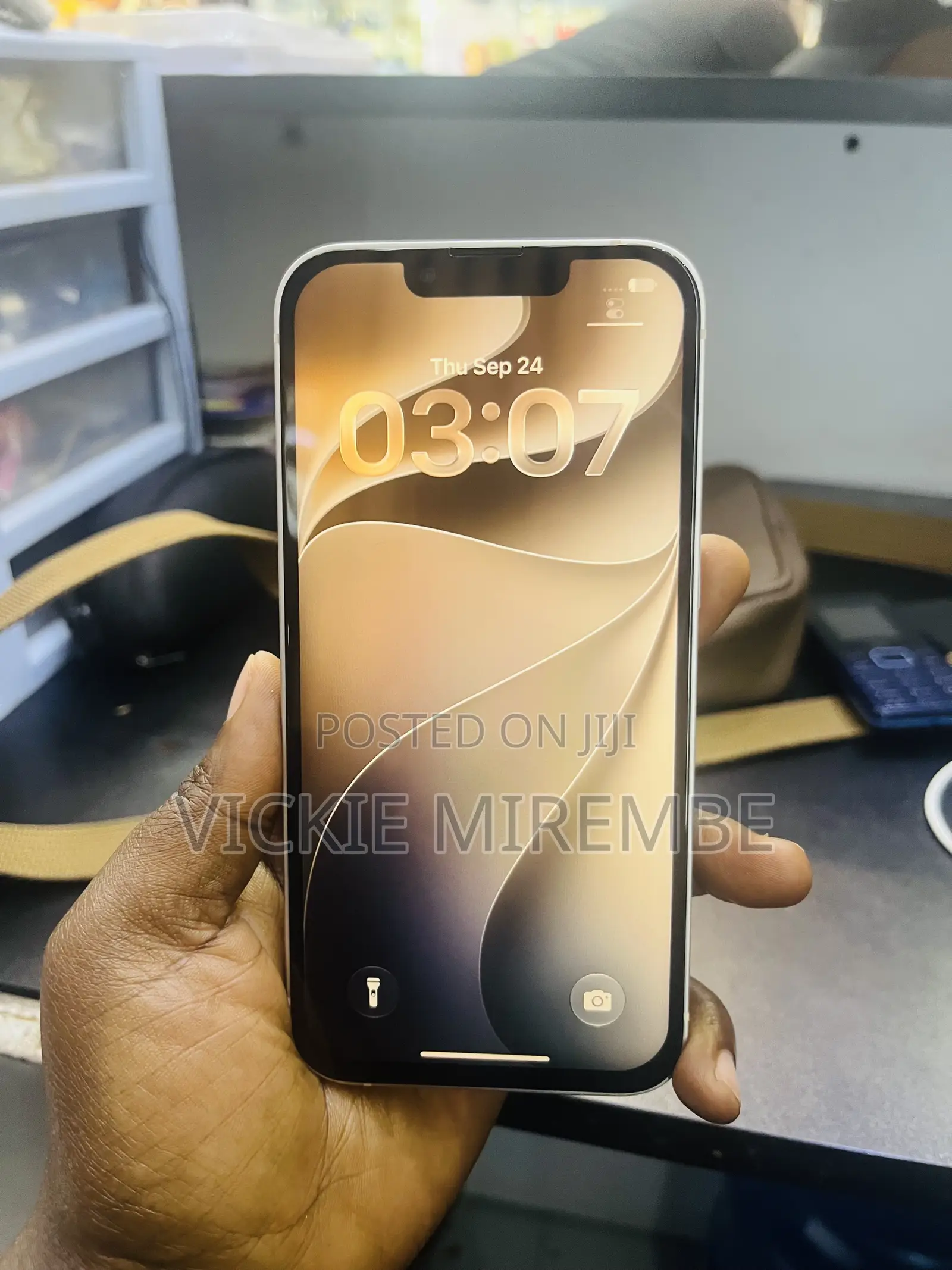 Apple iPhone 13 256 GB White