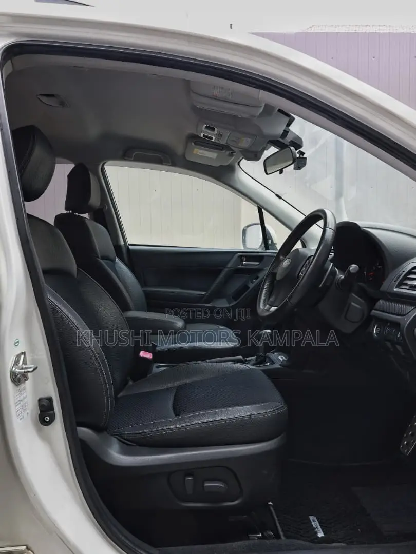 Subaru Forester 2012 White