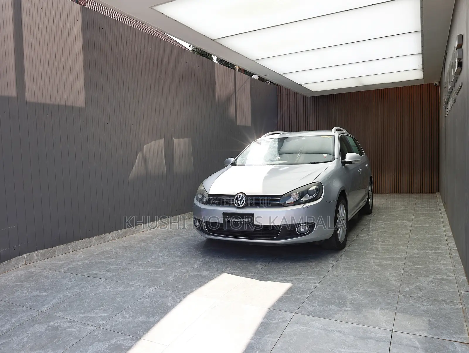 Volkswagen Golf 2011 Silver