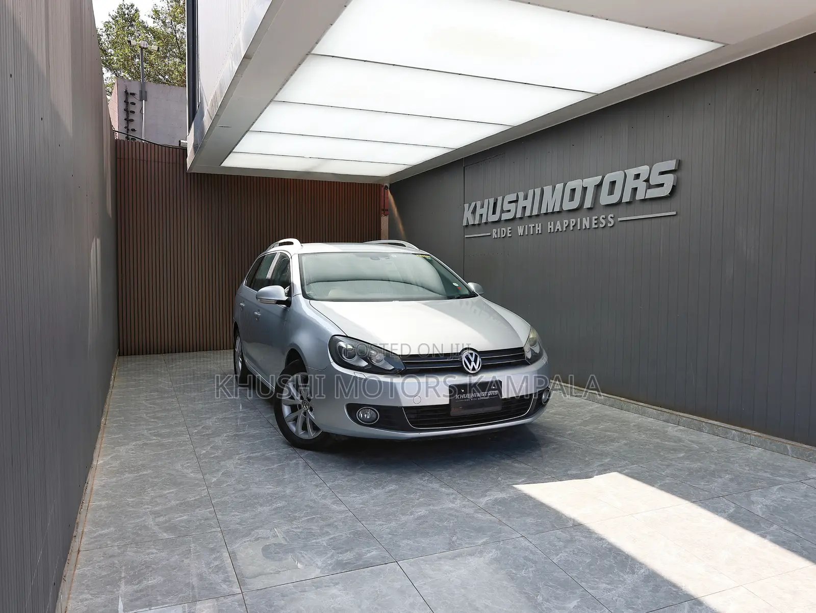 Volkswagen Golf 2011 Silver