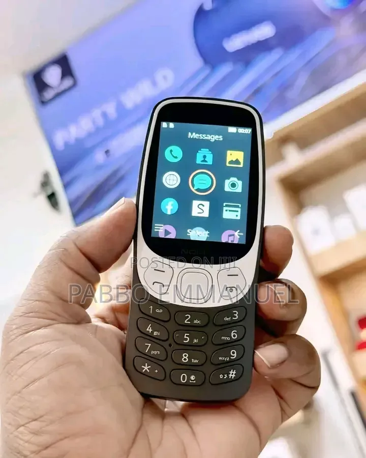 New Nokia 3210 Black
