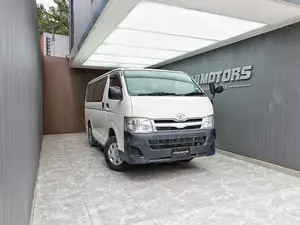 Toyota HiAce 2012 White