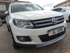 Volkswagen Tiguan 2.0 S 4Motion 2012 White