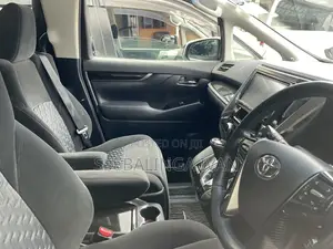 Toyota Alphard 2017 White