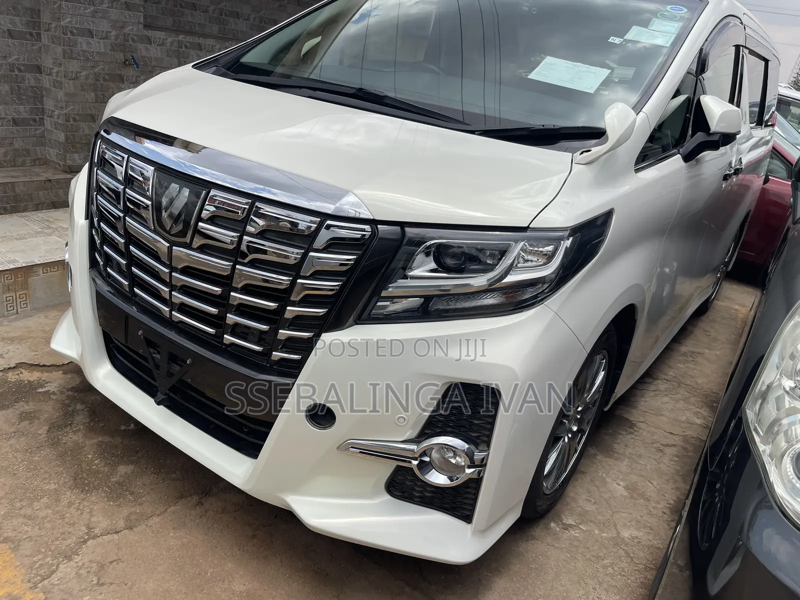 Toyota Alphard 2017 White