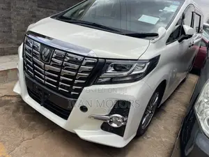 Toyota Alphard 2017 White