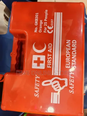 25 People First Aid Kit Set.