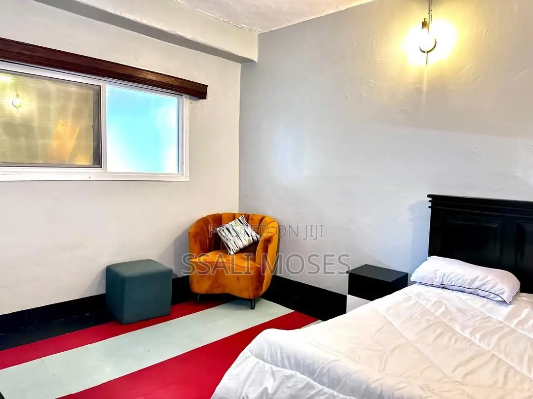 Furnished 2bdrm Apartment in Central Division for rent