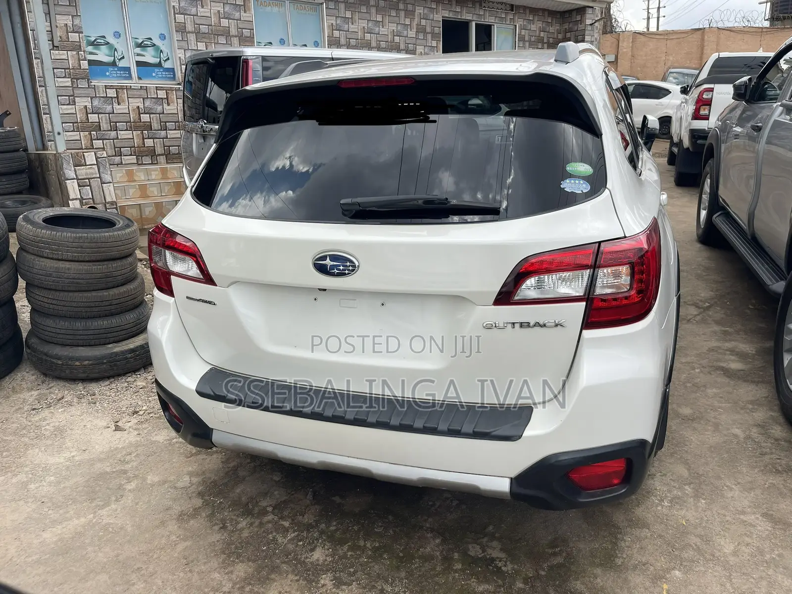 Subaru Outback 2017 White