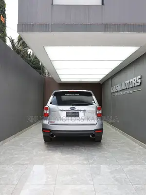 Subaru Forester 2012 Silver