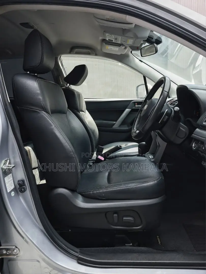 Subaru Forester 2012 Silver
