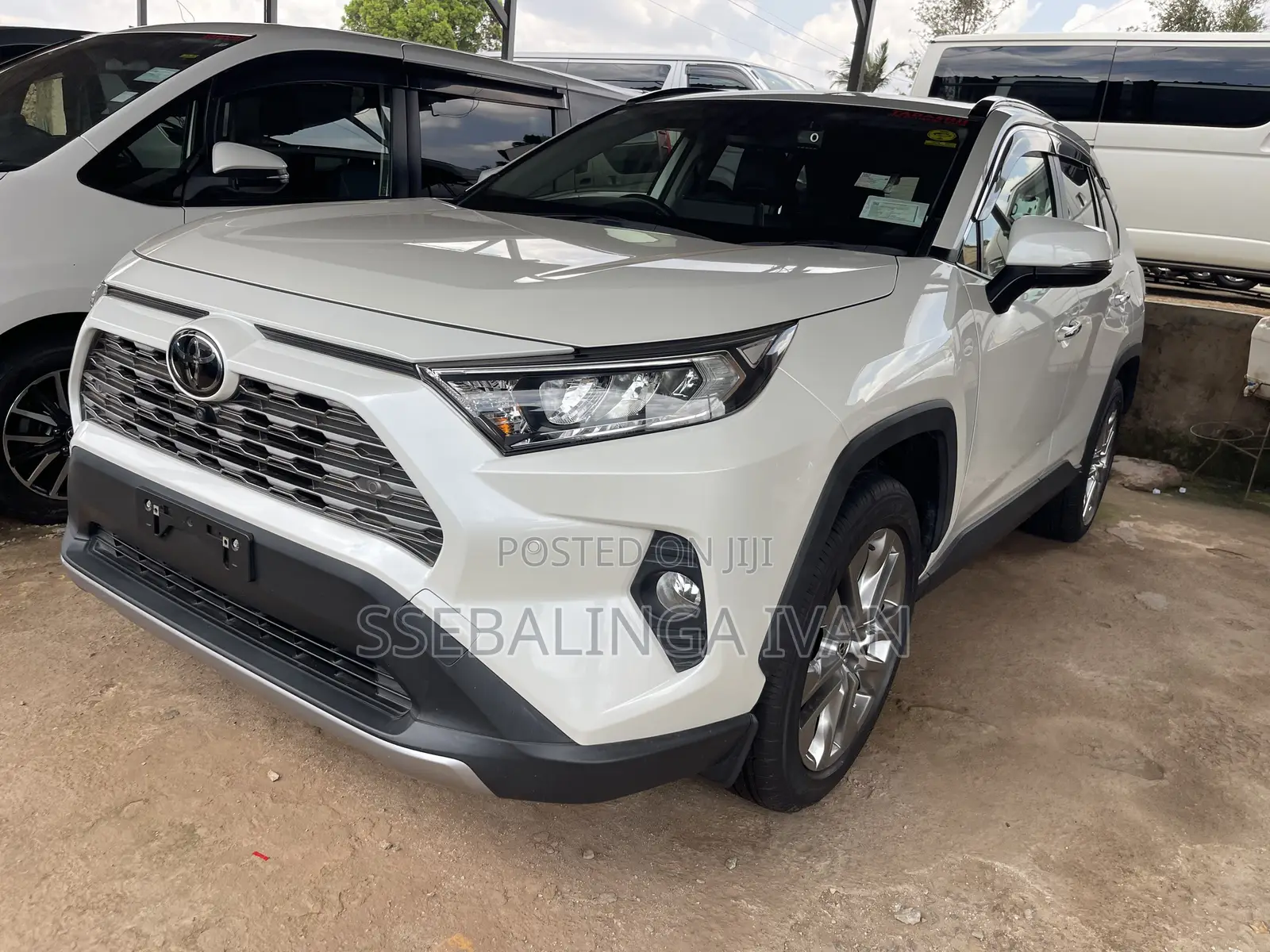Toyota RAV4 2020 White