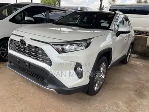 Toyota RAV4 2020 White