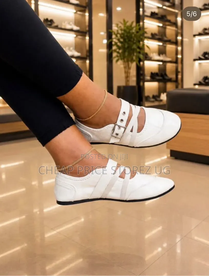 Ladies Sneakers Shoes 