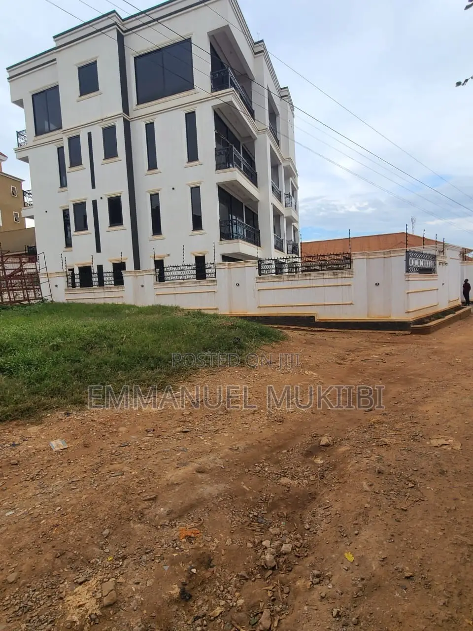 2bdrm Apartment in Kira for sale