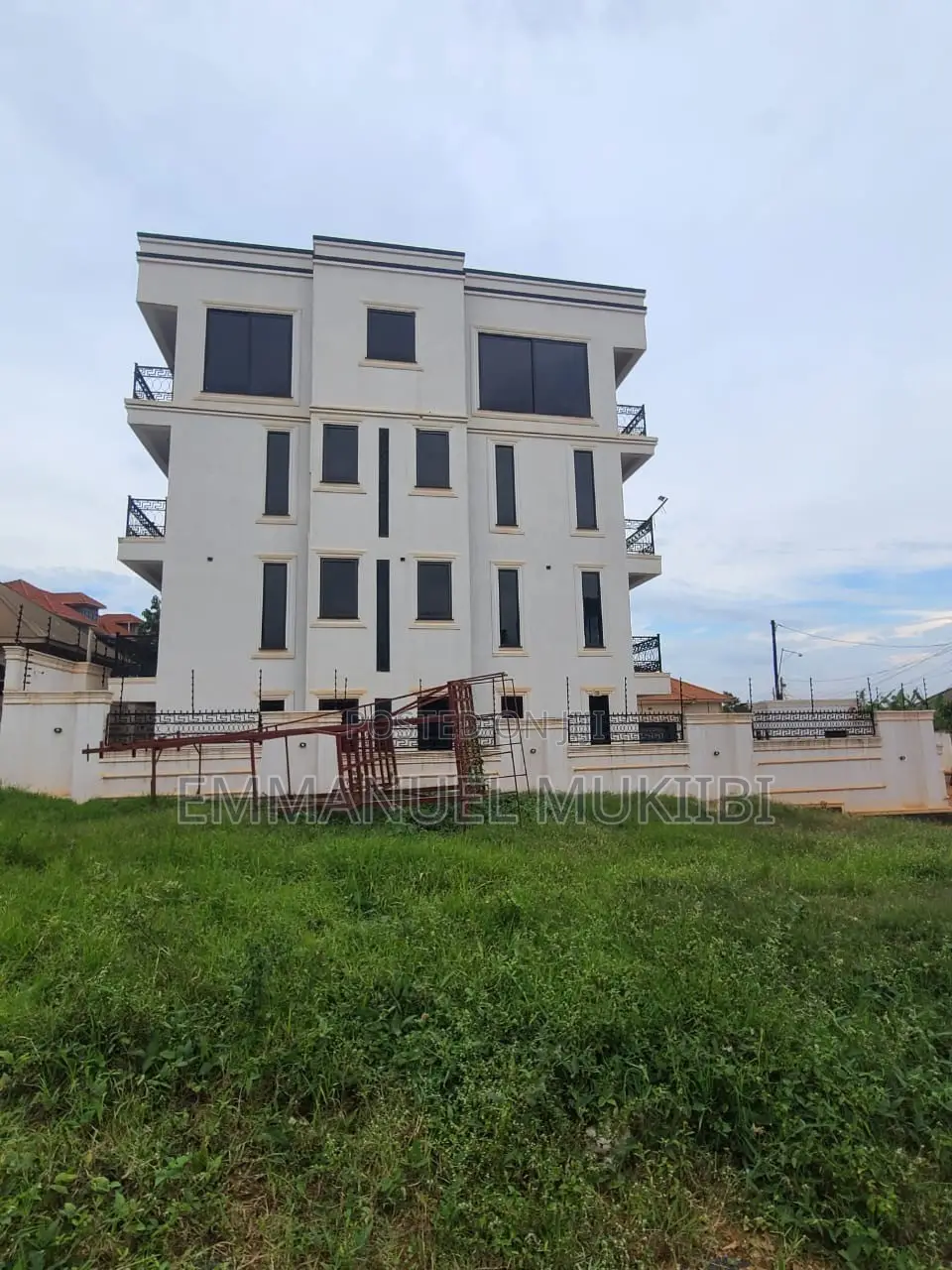 2bdrm Apartment in Kira for sale