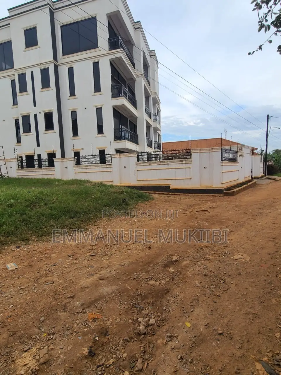 2bdrm Apartment in Kira for sale