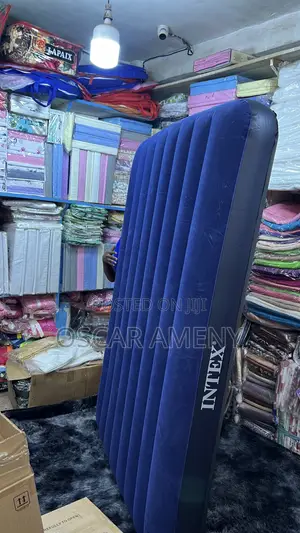 4*6 Airmatress With a Pump