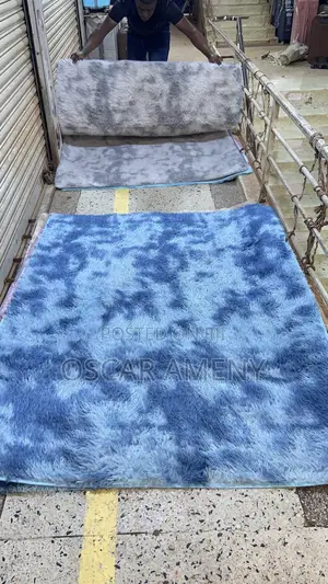 Fluffy Carpet