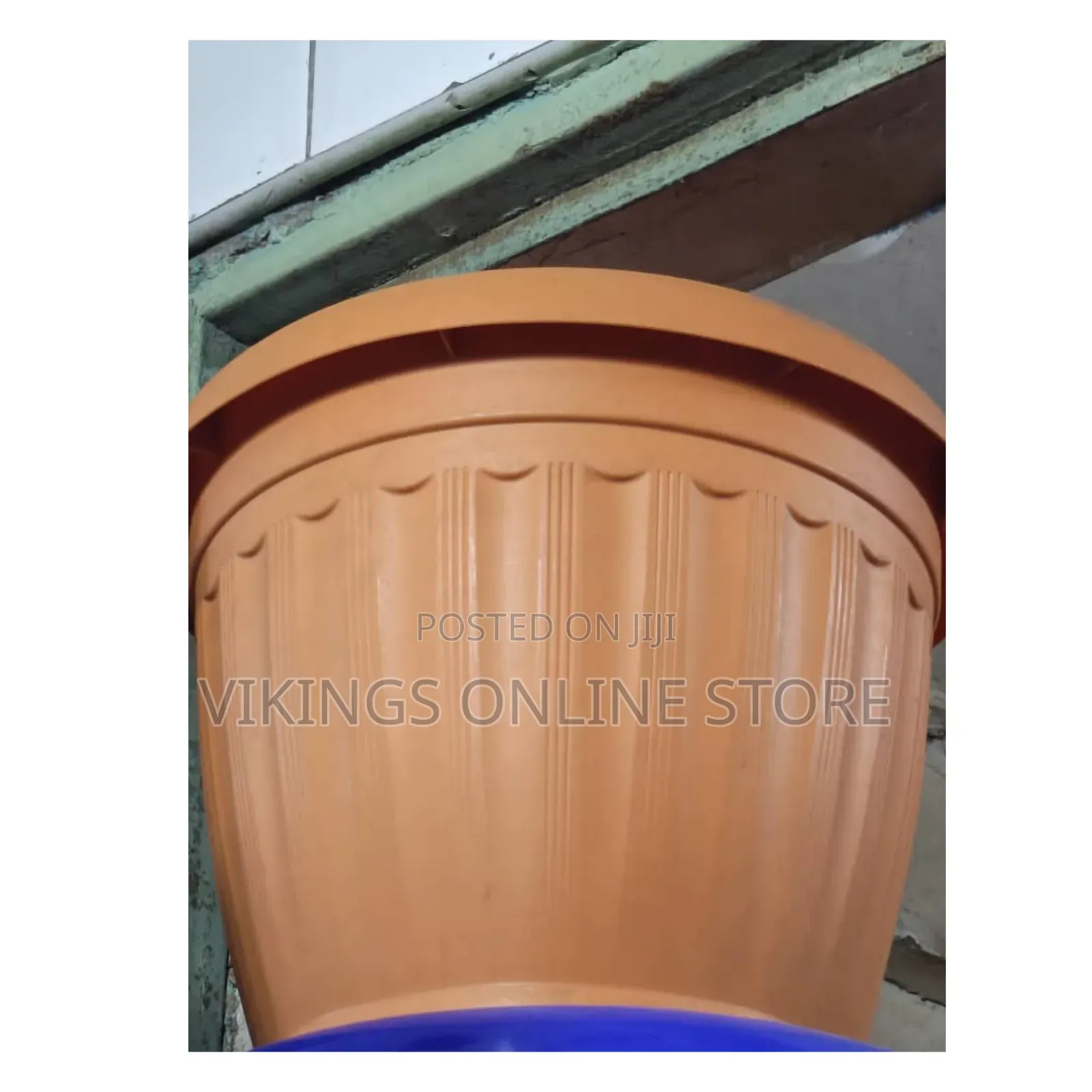 Plastic Planter Pot With Base, Brick Color for Planting and Home Decor