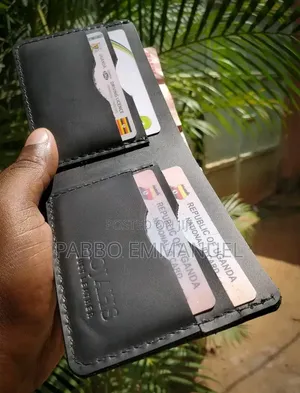 Leather Crafted Men Wallets
