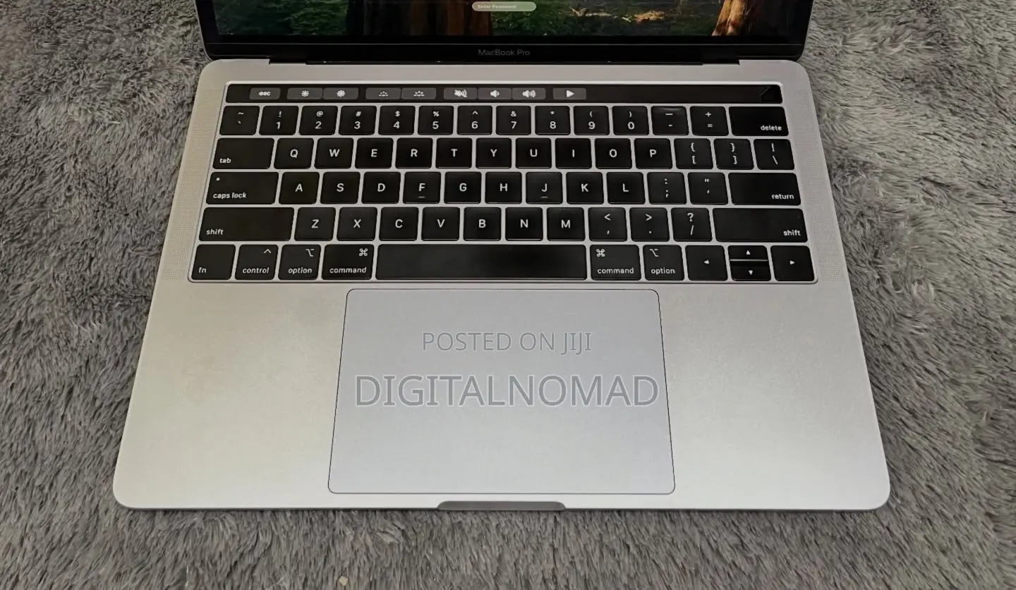 Laptop Apple MacBook Pro 2019 16GB Intel SSD 2T