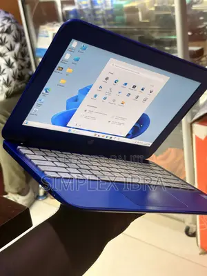 Laptop HP Stream Laptop 2GB Intel Celeron SSD 32GB