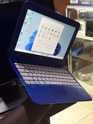 Laptop HP Stream Laptop 2GB Intel Celeron SSD 32GB