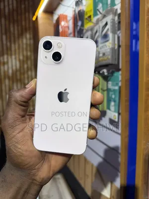 Apple iPhone 13 128 GB White