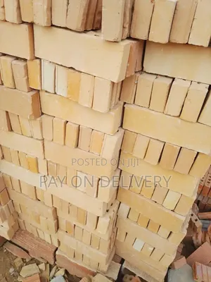 Half Bricks (Buff)