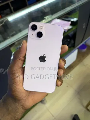 Apple iPhone 13 128 GB White